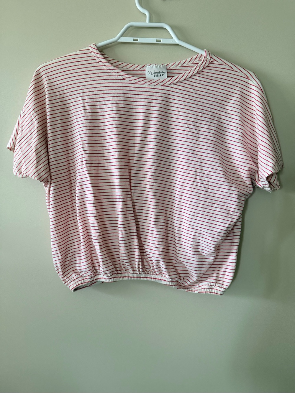 Wandering Dreams - Women’s Soft Red Stripe Elastic-Hem Cropped Top